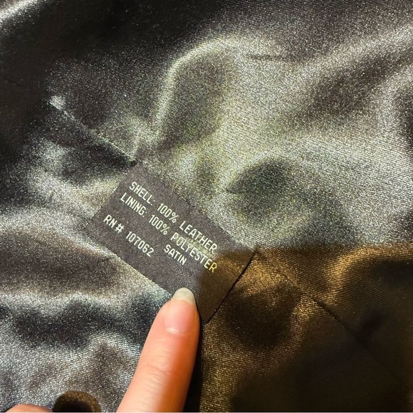 Izod Black Leather Jacket Size Medium - Picture 6 of 6